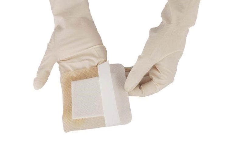 Advantages of Silicone Foam Dressing in Wound Care